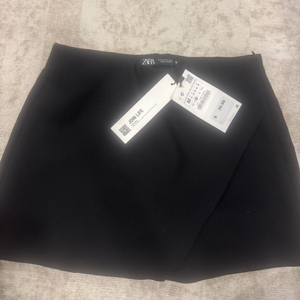 Zara black skort - Medium
